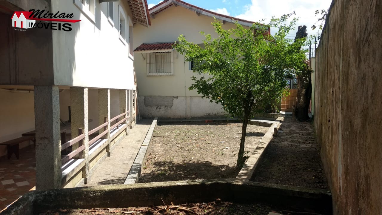 Casa à venda com 4 quartos, 500m² - Foto 13