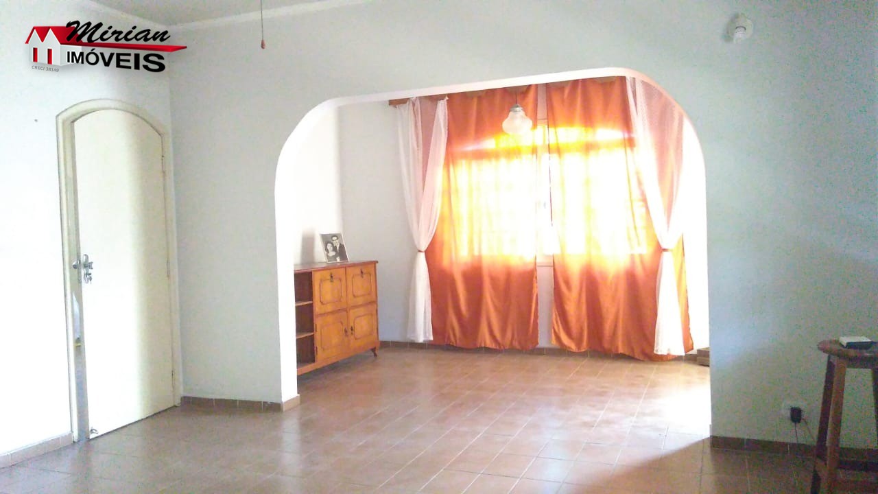 Casa à venda com 4 quartos, 500m² - Foto 15