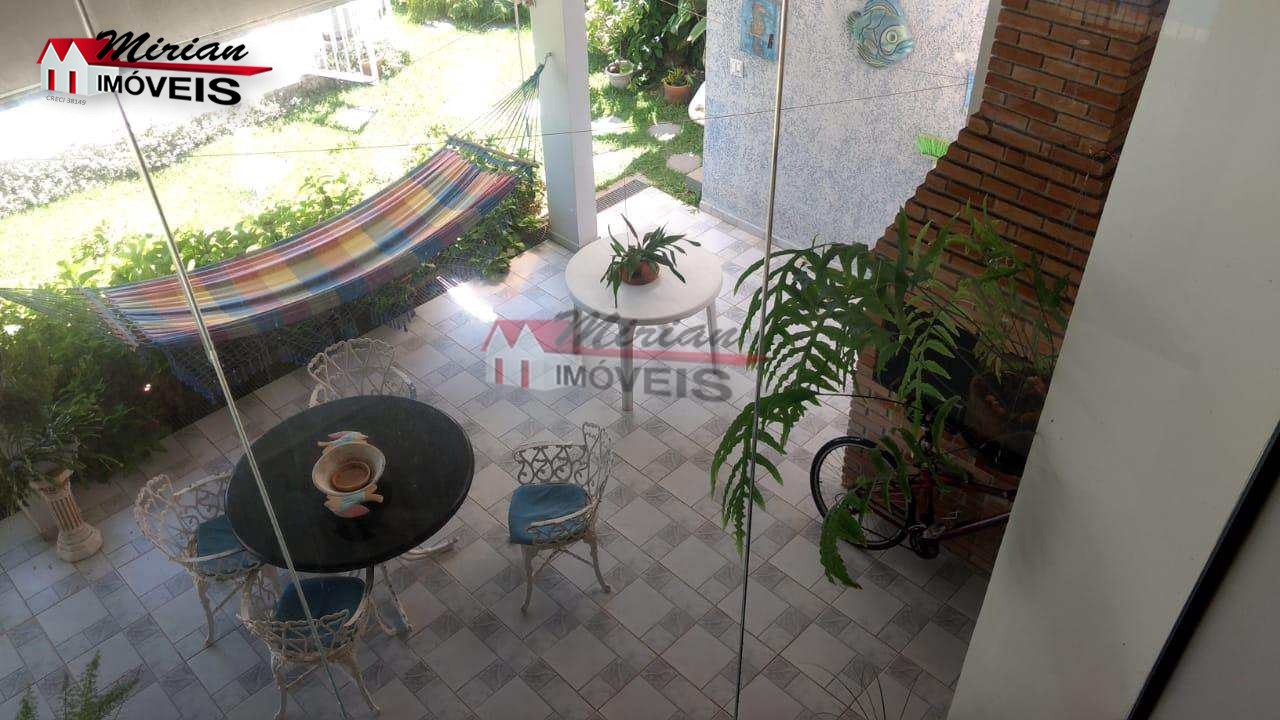 Sobrado à venda com 4 quartos, 780m² - Foto 2