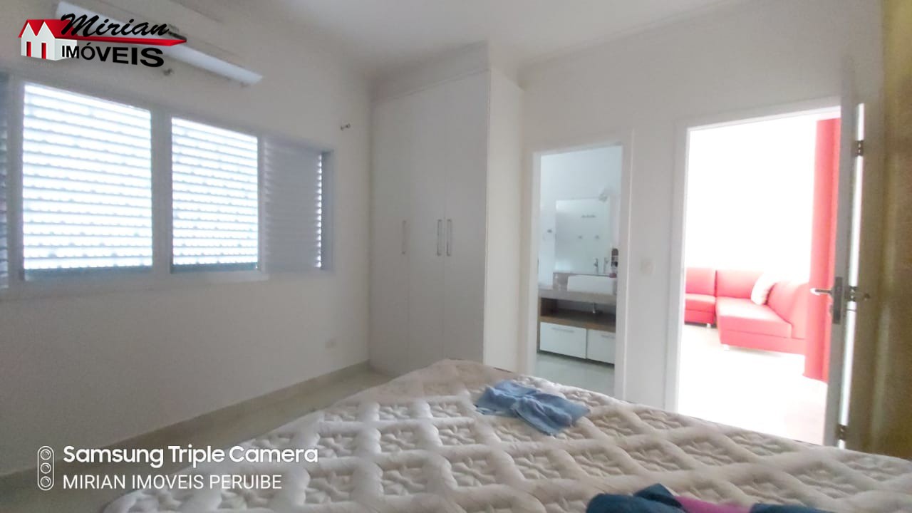 Casa de Condomínio à venda com 3 quartos, 240m² - Foto 32