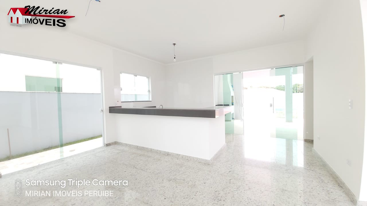 Casa de Condomínio à venda com 3 quartos, 220m² - Foto 3