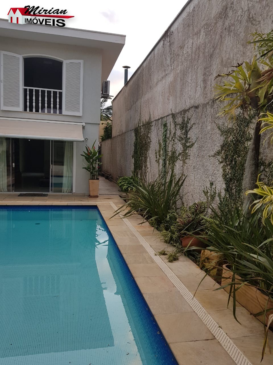 Sobrado à venda com 4 quartos, 426m² - Foto 3