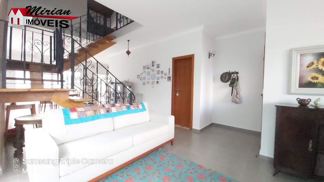 Casa de Condomínio à venda com 3 quartos, 230m² - Foto 15