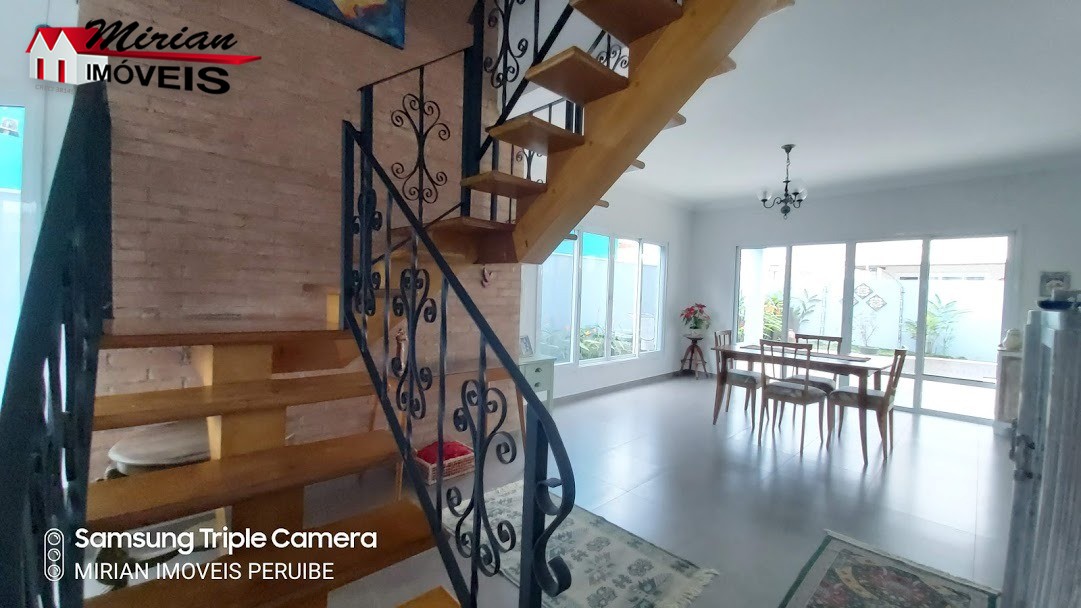 Casa de Condomínio à venda com 3 quartos, 230m² - Foto 17