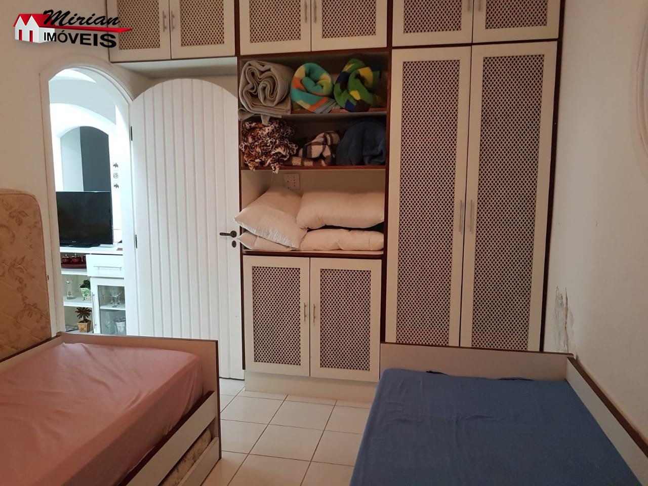 Casa à venda com 2 quartos, 120m² - Foto 17