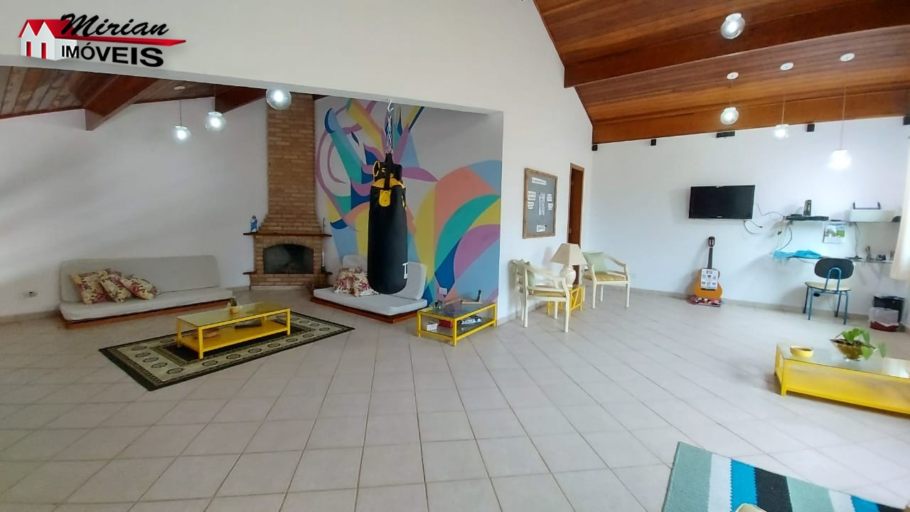 Sobrado à venda com 3 quartos, 200m² - Foto 5