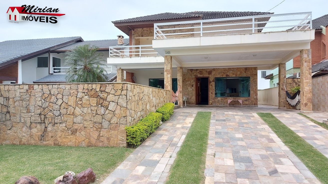 Casa de Condomínio à venda e aluguel com 6 quartos, 400m² - Foto 2