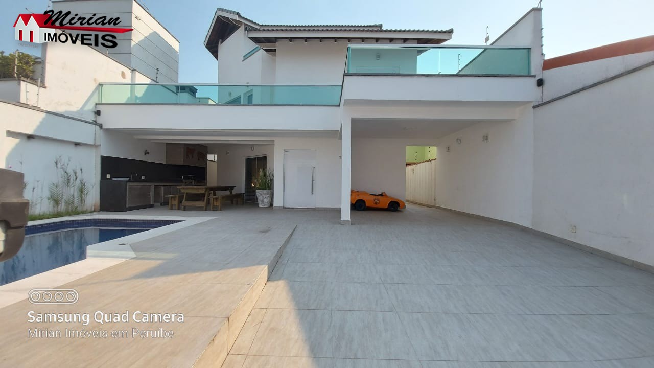 Sobrado à venda com 4 quartos, 240m² - Foto 3