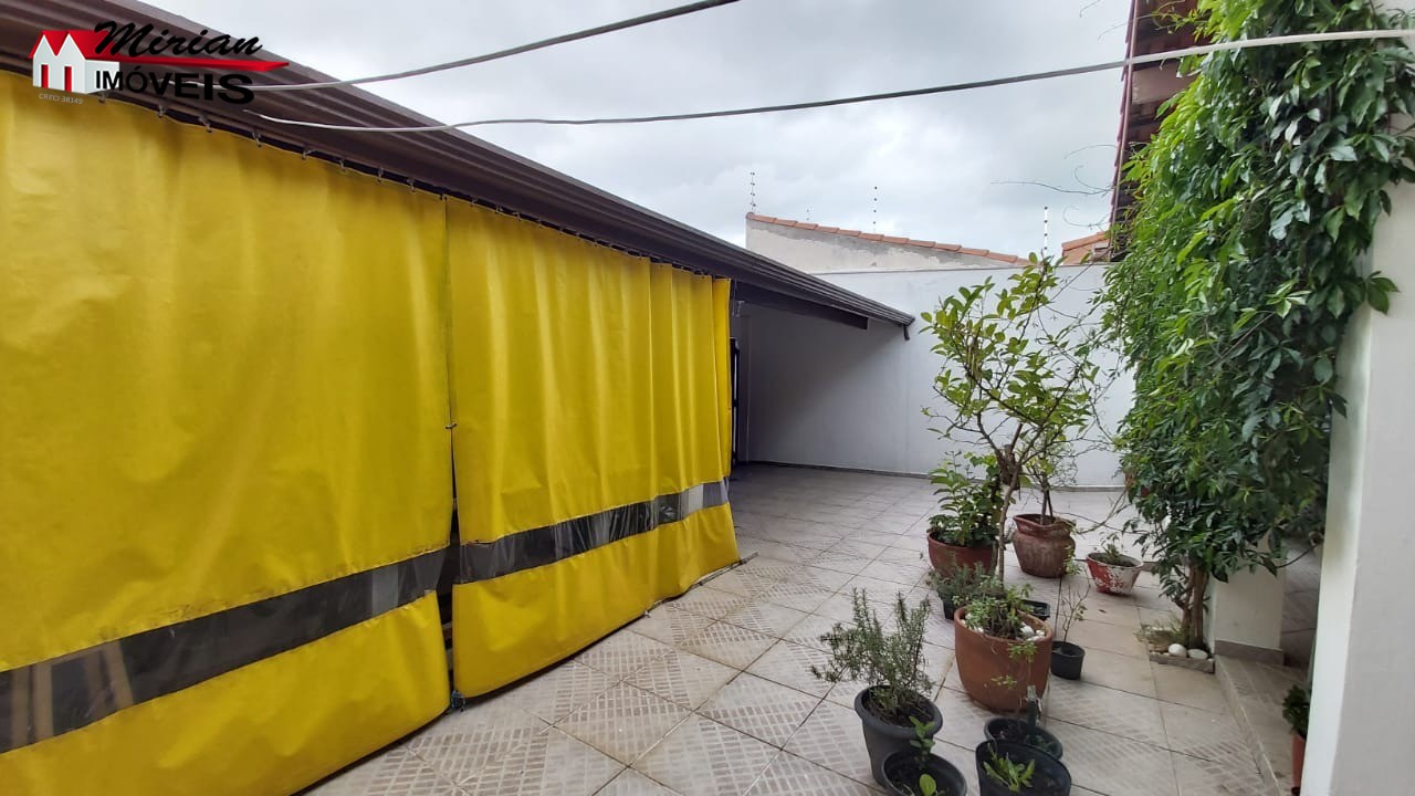 Casa à venda com 2 quartos, 144m² - Foto 20