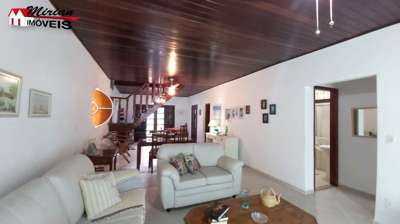 Casa à venda com 2 quartos, 144m² - Foto 3