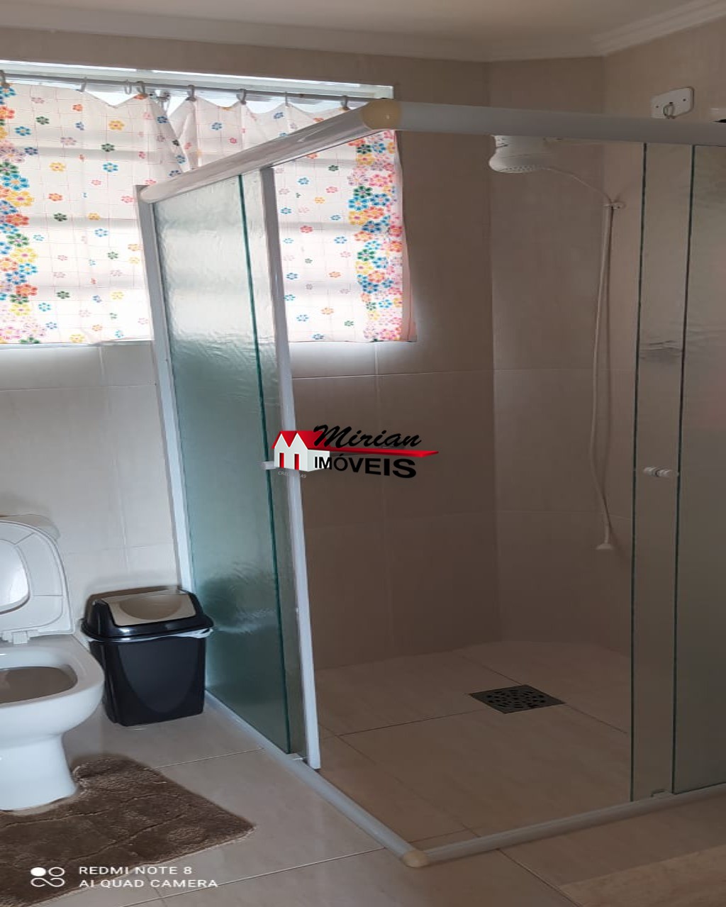 Apartamento à venda com 2 quartos, 70m² - Foto 11