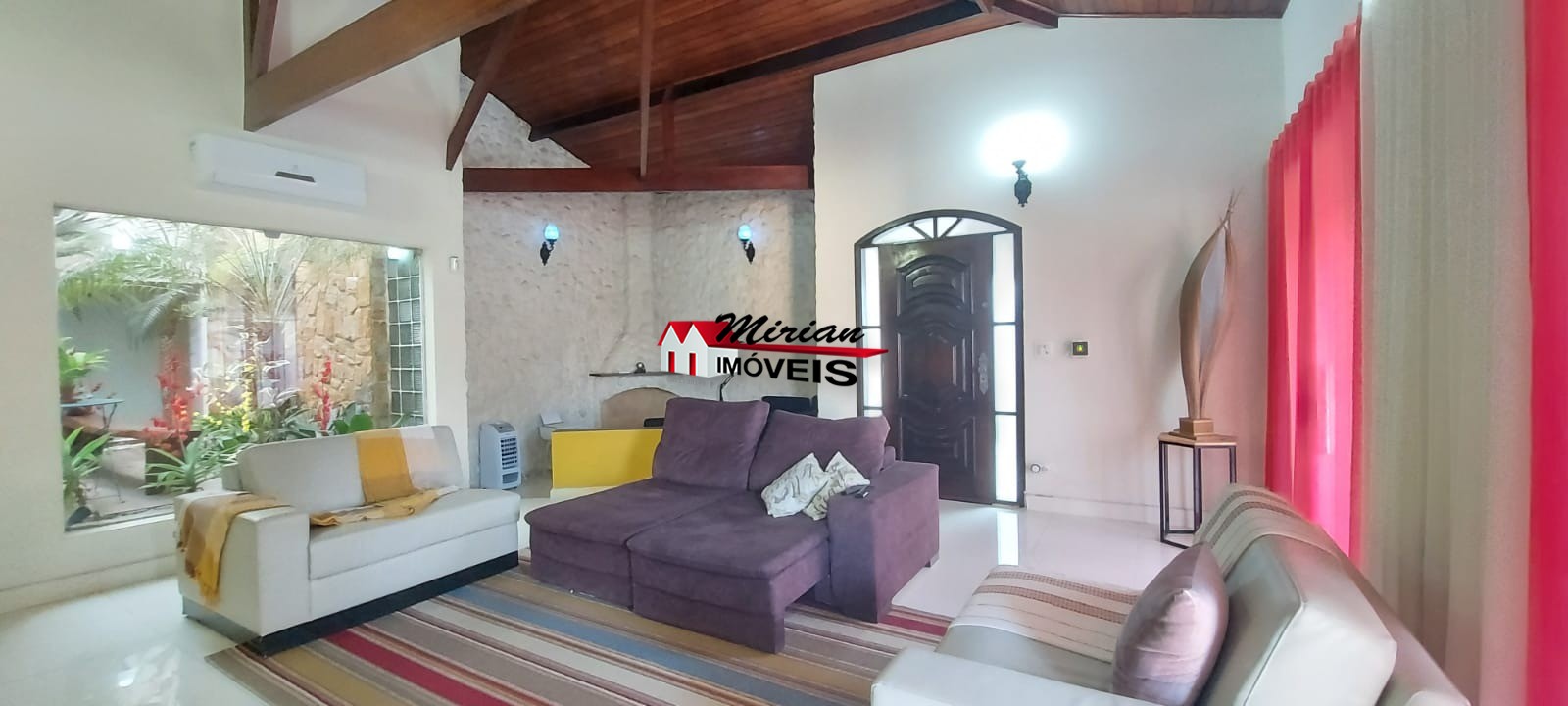 Casa à venda com 3 quartos, 240m² - Foto 14