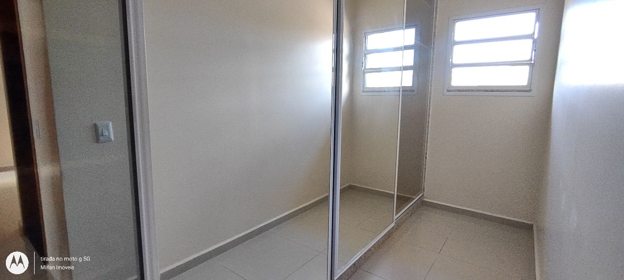 Casa de Condomínio à venda com 4 quartos, 220m² - Foto 16