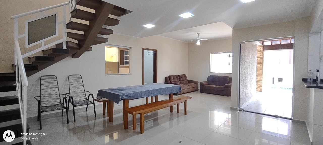 Casa de Condomínio à venda com 4 quartos, 220m² - Foto 14