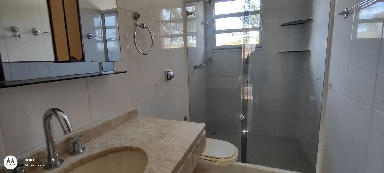 Casa de Condomínio à venda com 4 quartos, 220m² - Foto 13