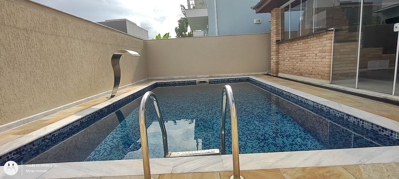 Casa de Condomínio à venda com 4 quartos, 220m² - Foto 6