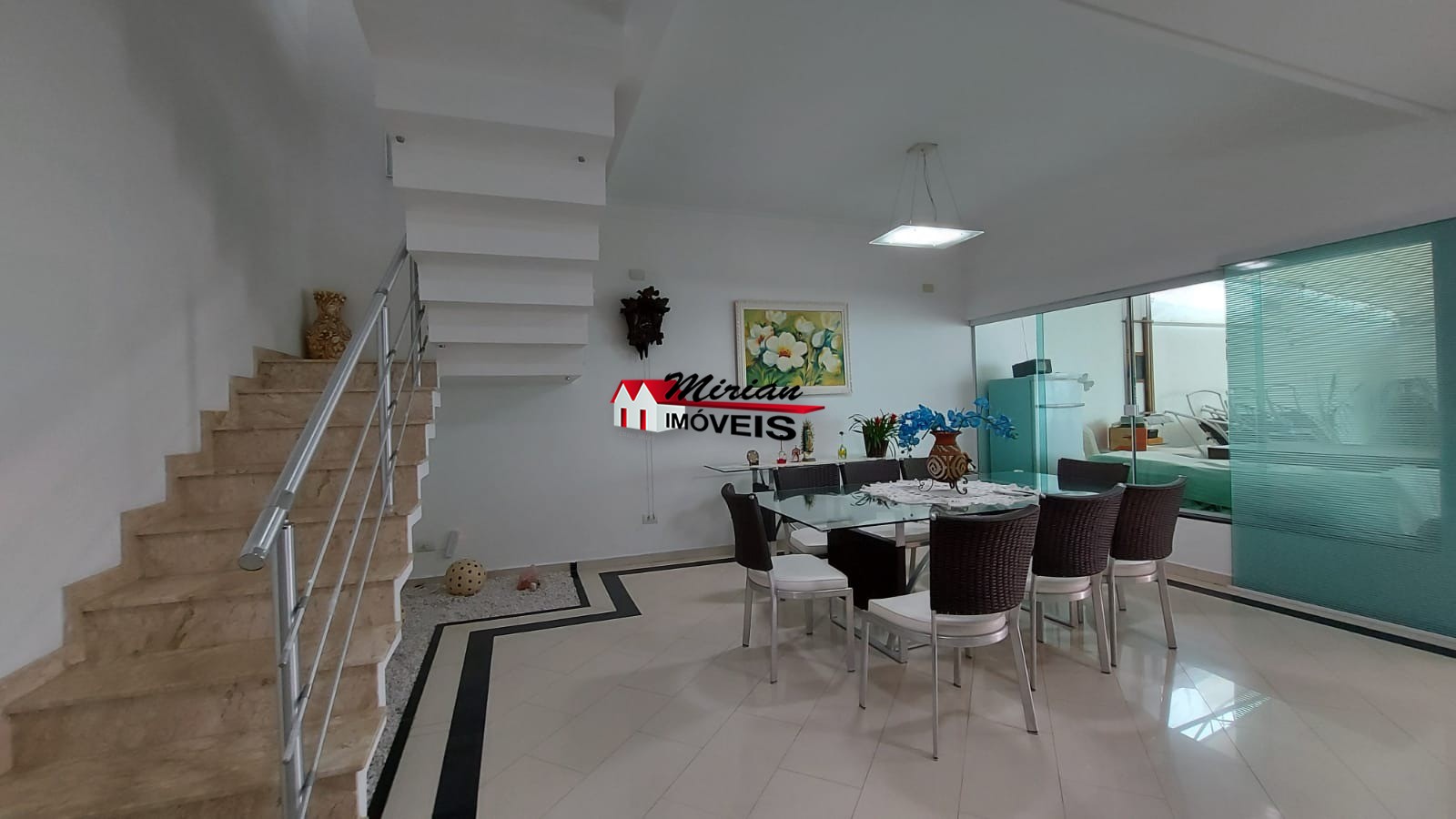 Casa à venda com 4 quartos, 250m² - Foto 11