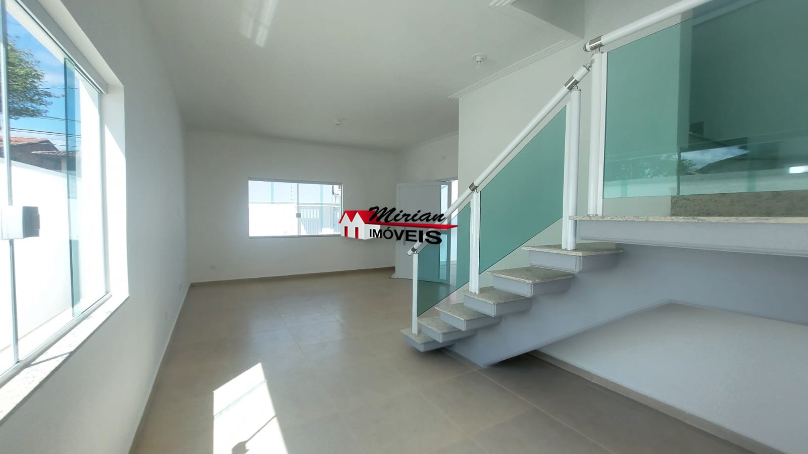 Casa à venda com 4 quartos, 275m² - Foto 11