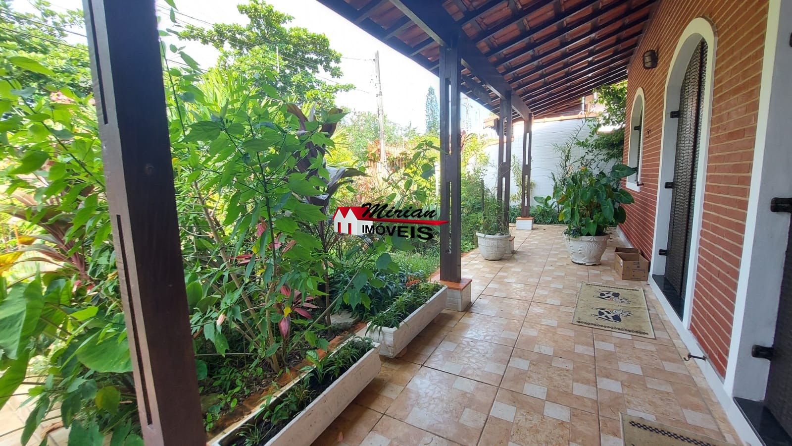 Casa à venda com 3 quartos - Foto 4