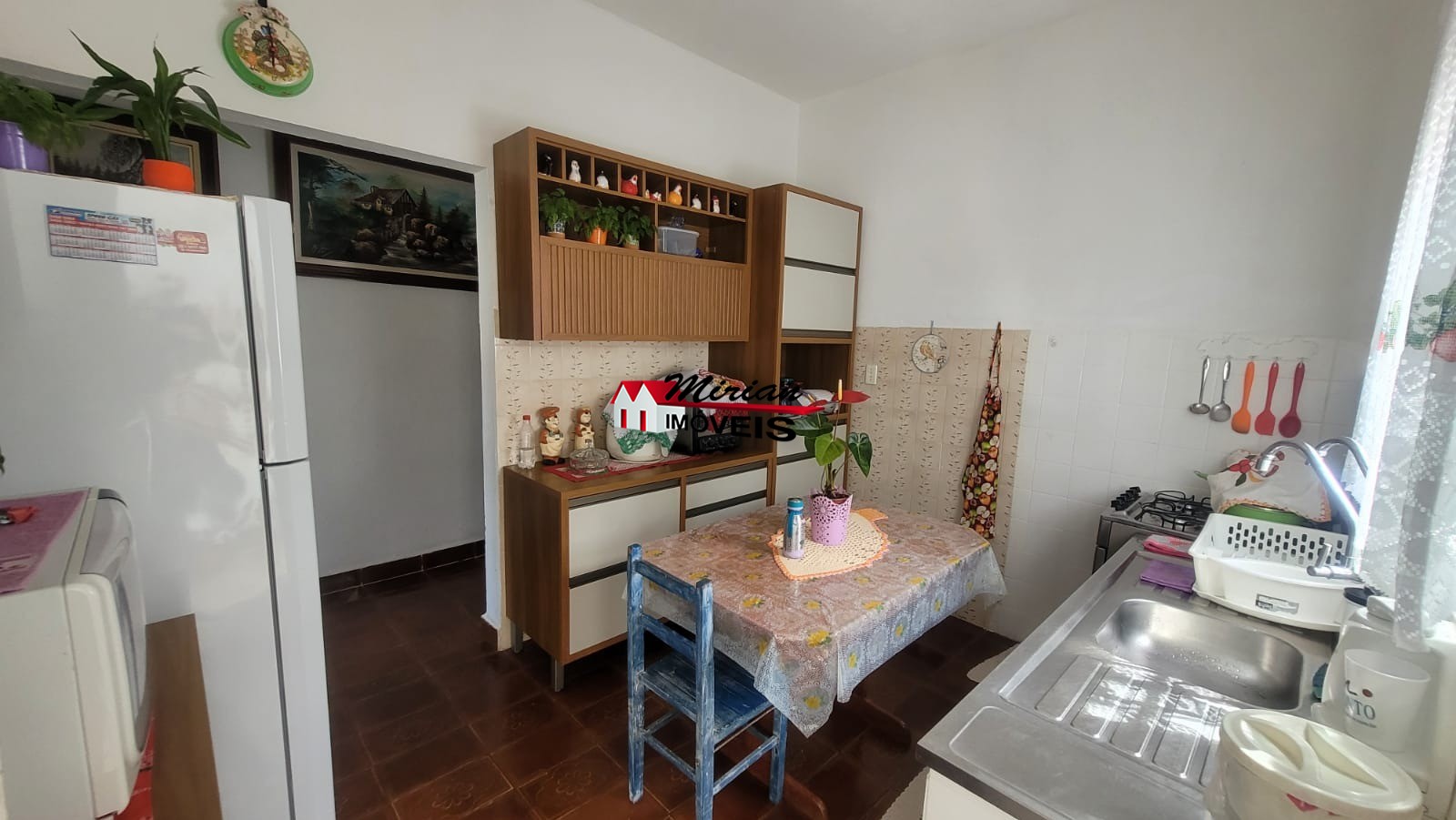 Casa à venda com 3 quartos, 130m² - Foto 4