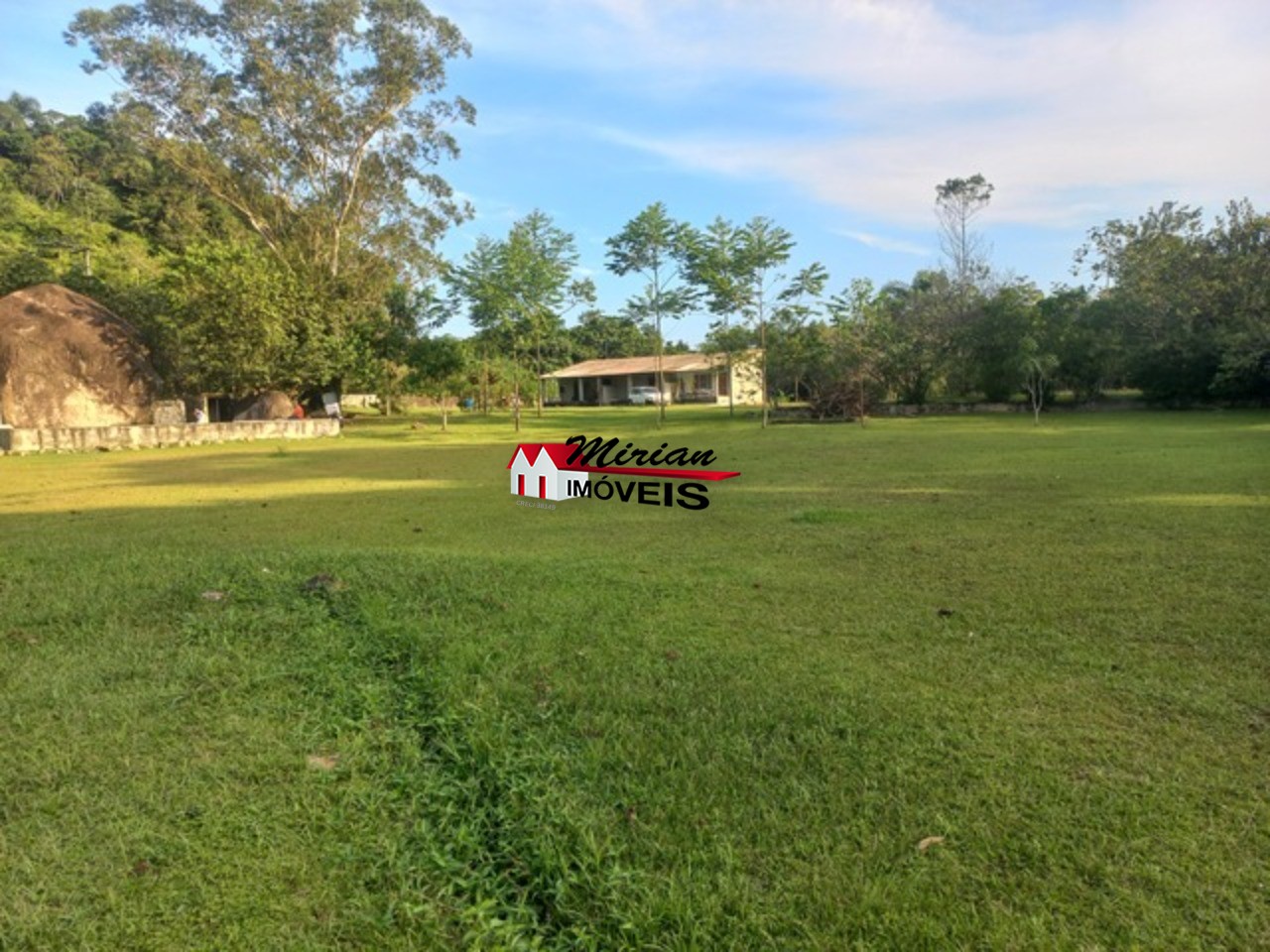 Fazenda à venda com 3 quartos, 350m² - Foto 30