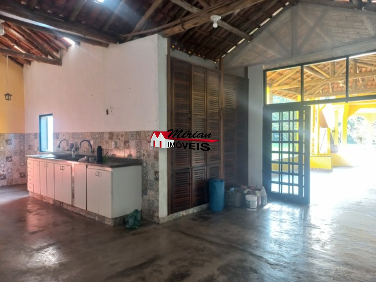 Fazenda à venda com 3 quartos, 350m² - Foto 10