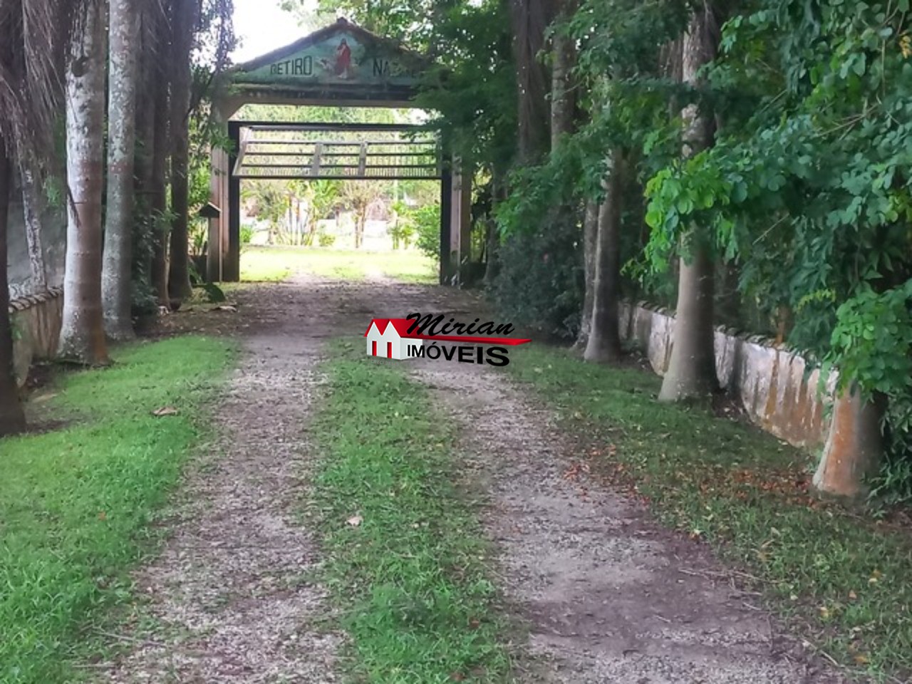 Fazenda à venda com 3 quartos, 350m² - Foto 57