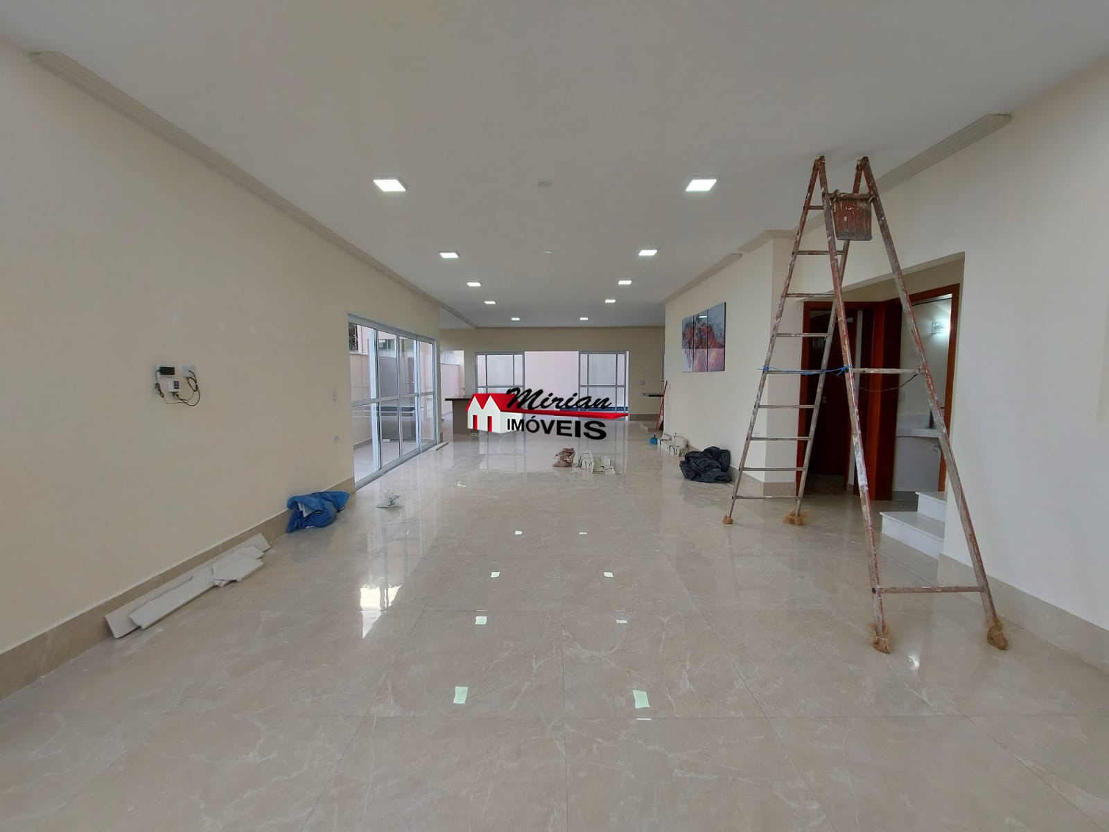 Casa de Condomínio à venda com 7 quartos, 320m² - Foto 58