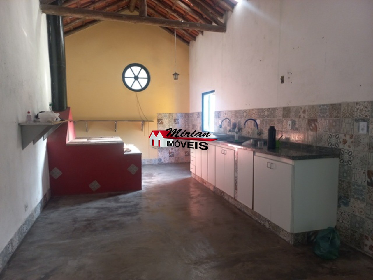 Fazenda à venda com 3 quartos, 350m² - Foto 11