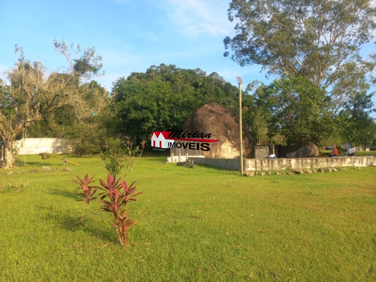 Fazenda à venda com 3 quartos, 350m² - Foto 31