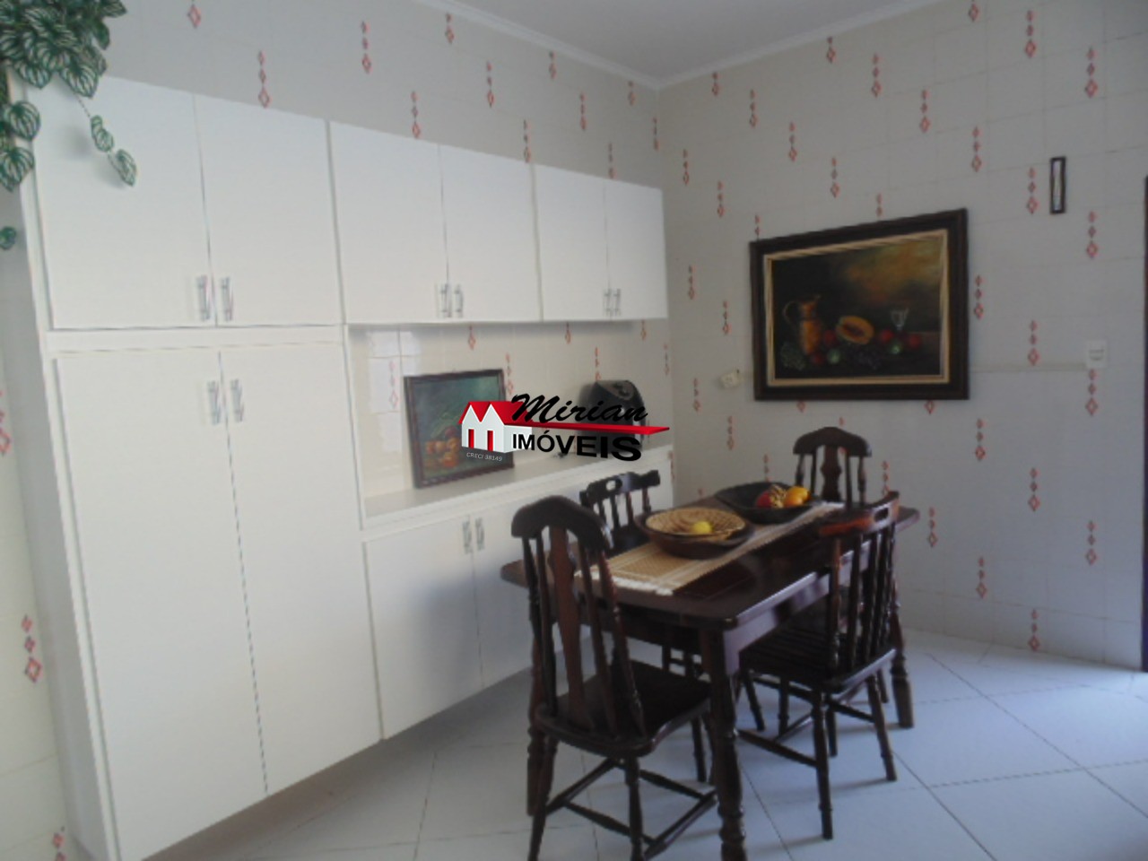 Casa à venda com 4 quartos, 200m² - Foto 15