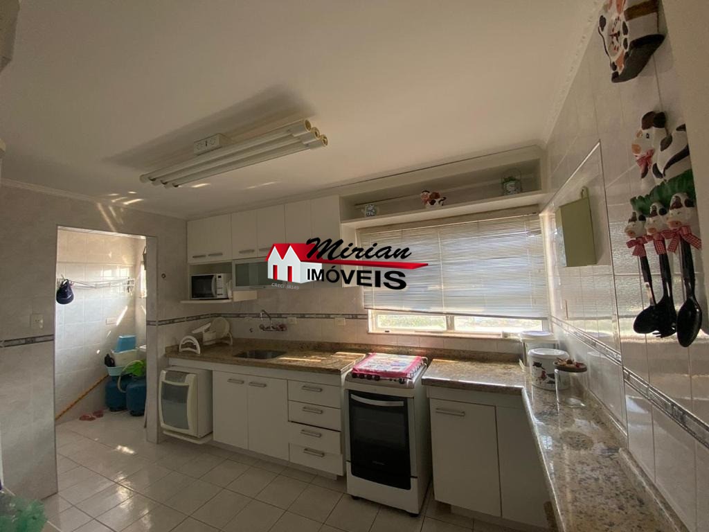 Apartamento à venda com 3 quartos, 111m² - Foto 11