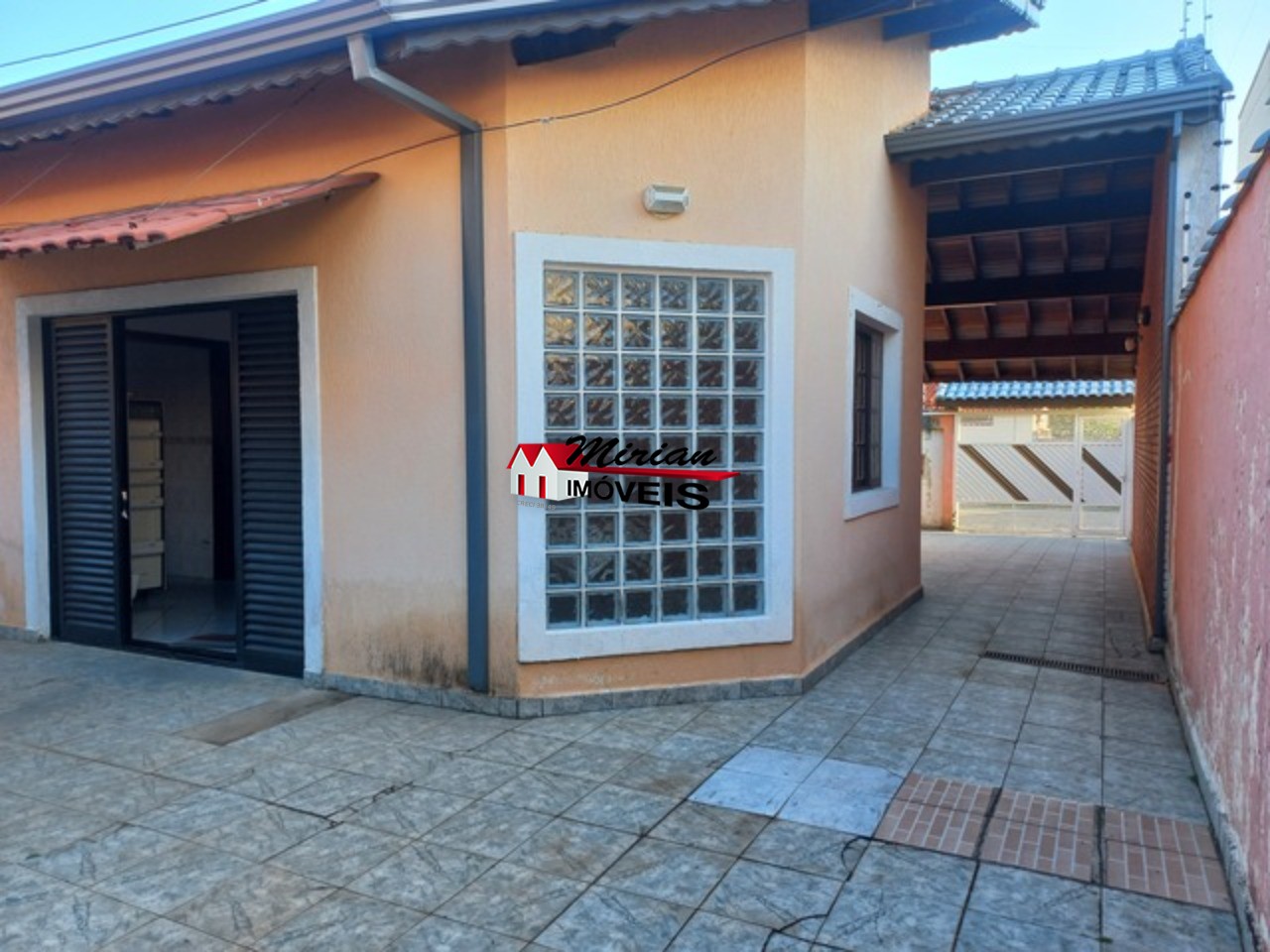 Casa à venda com 3 quartos, 128m² - Foto 25