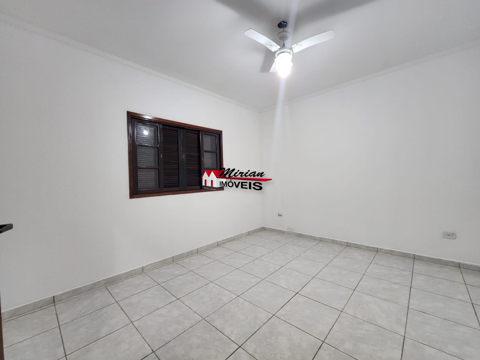 Casa à venda com 3 quartos, 180m² - Foto 13