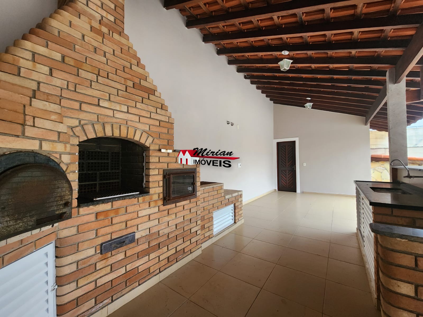 Casa à venda com 3 quartos, 180m² - Foto 28