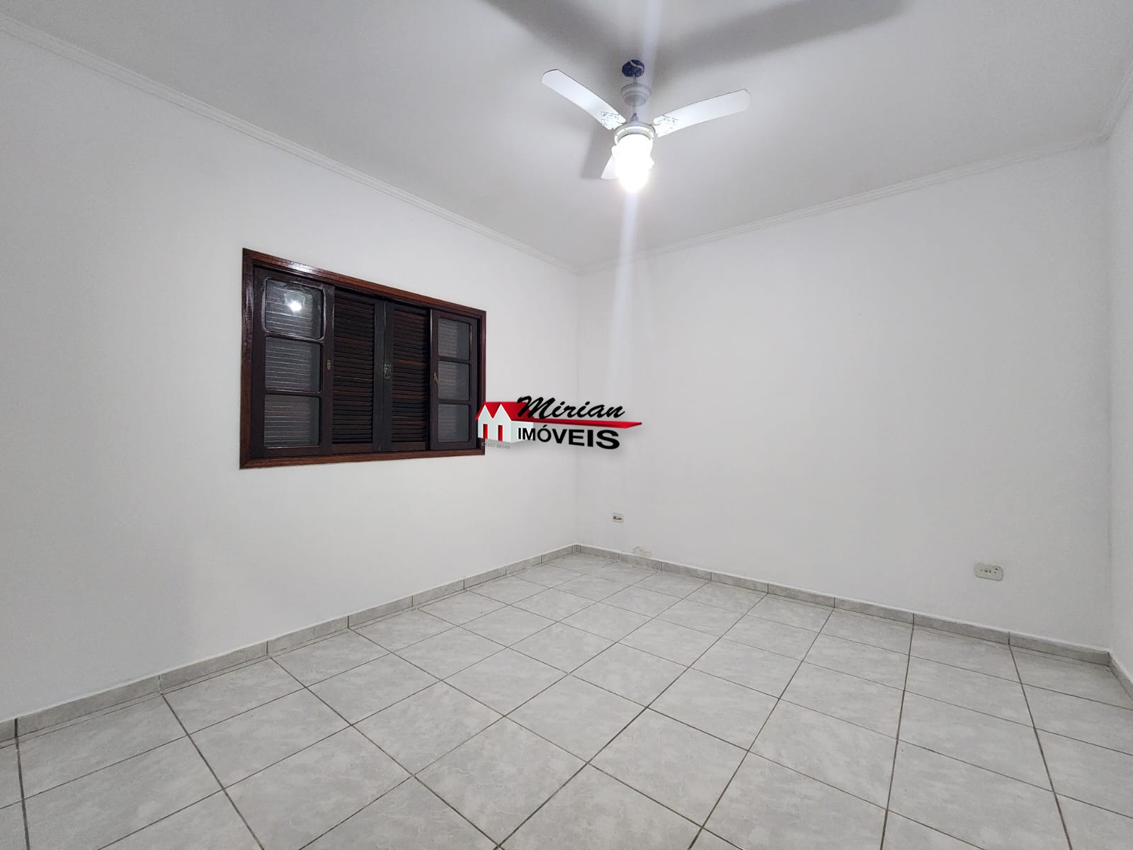 Casa à venda com 3 quartos, 180m² - Foto 17