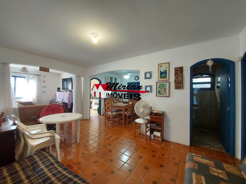 Casa à venda com 3 quartos, 120m² - Foto 17