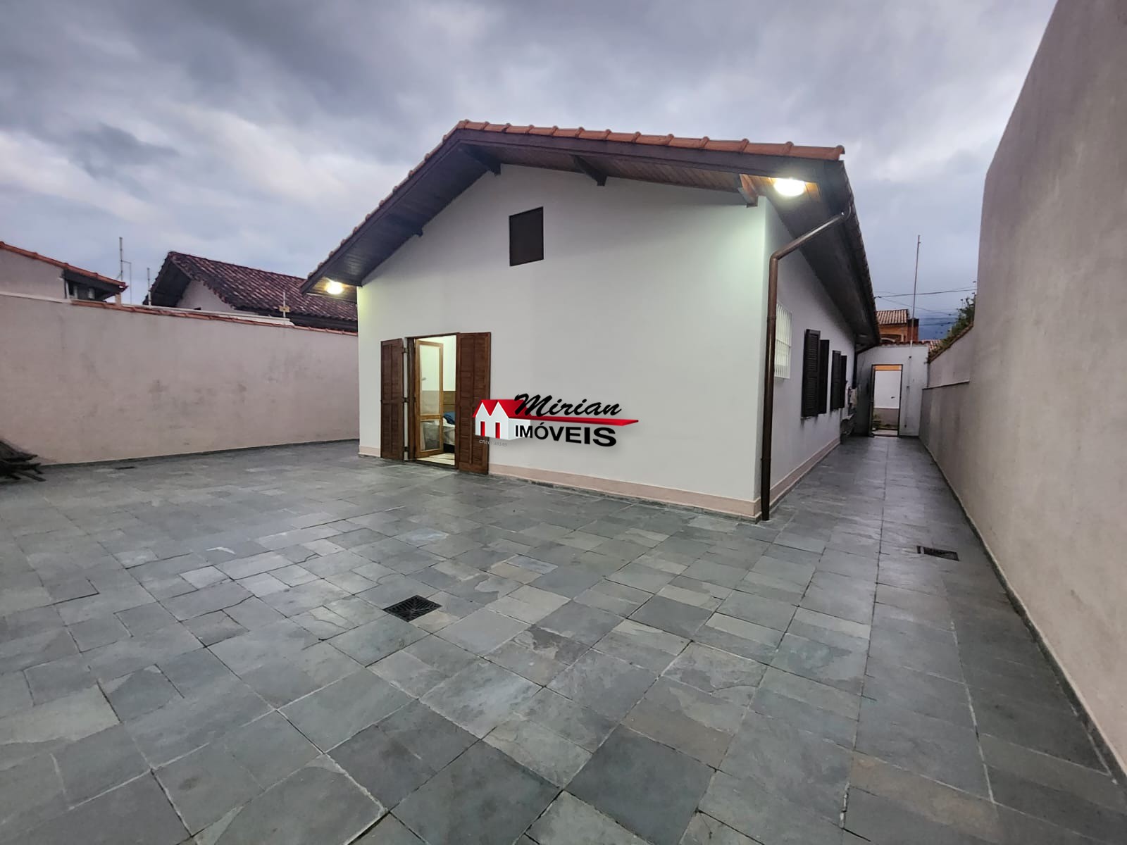 Casa à venda com 3 quartos, 160m² - Foto 38