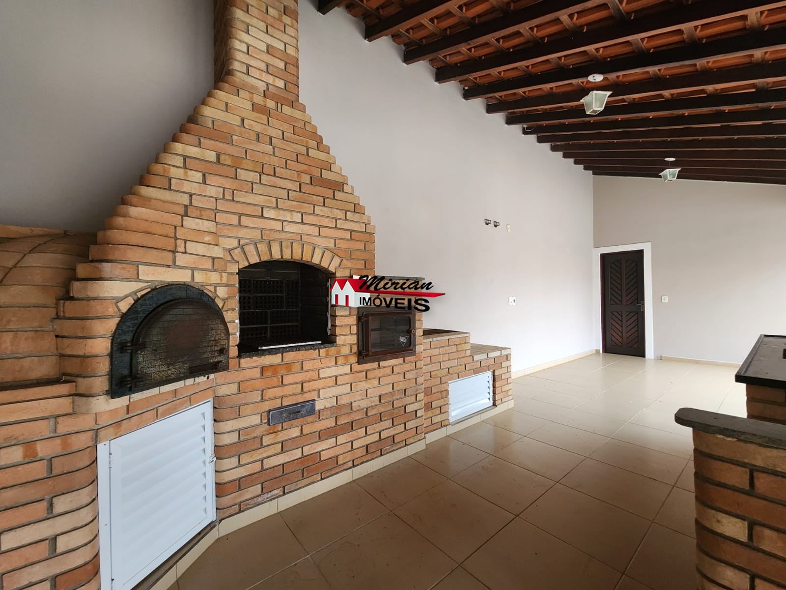 Casa à venda com 3 quartos, 180m² - Foto 20