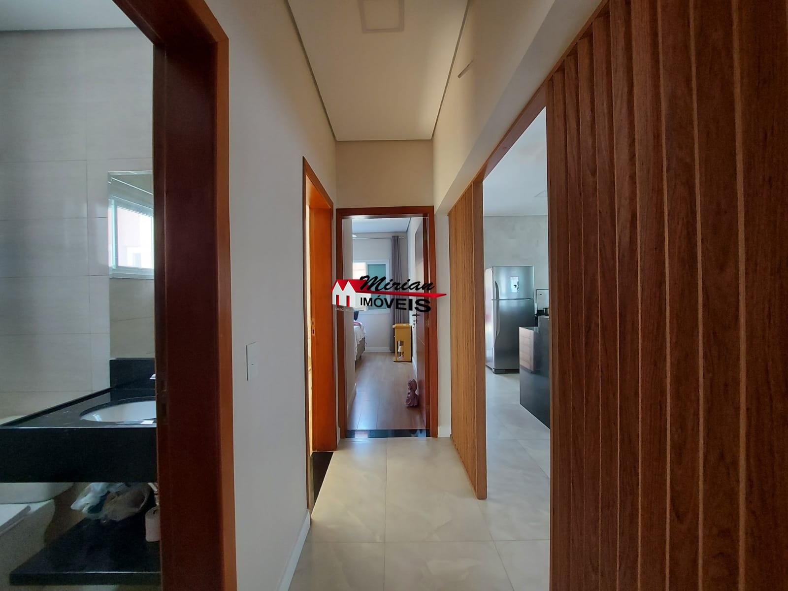 Casa à venda com 3 quartos, 150m² - Foto 26