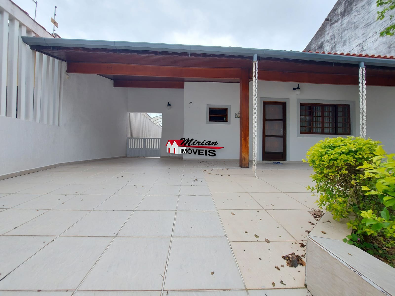 Casa à venda com 3 quartos, 130m² - Foto 5