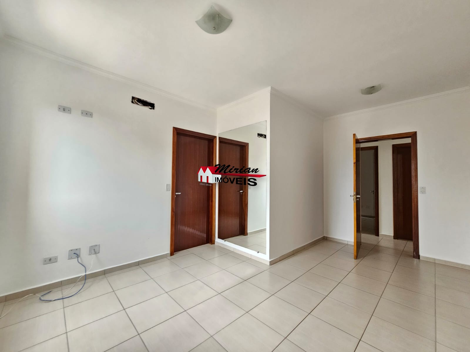 Apartamento à venda com 3 quartos, 130m² - Foto 9