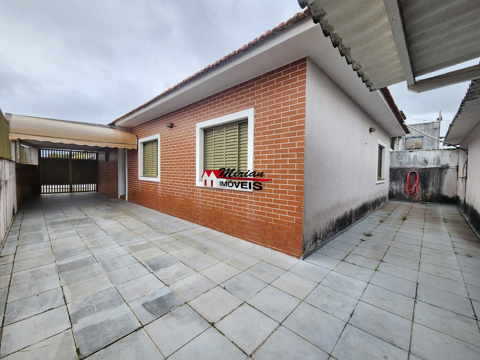 Casa à venda com 3 quartos, 142m² - Foto 16