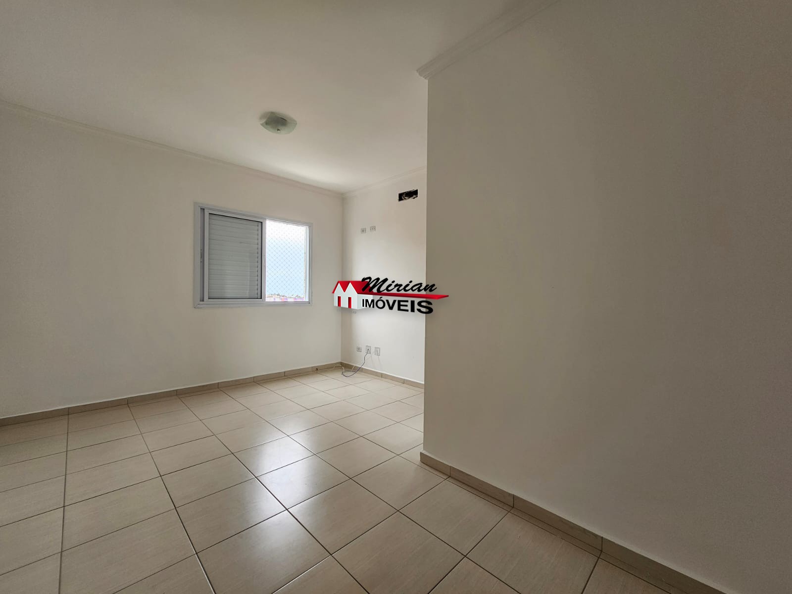 Apartamento à venda com 3 quartos, 130m² - Foto 4