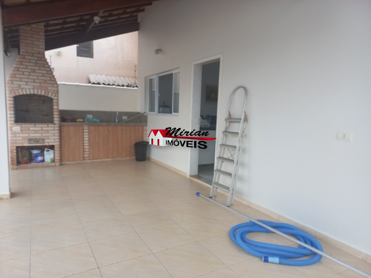 Casa à venda com 3 quartos, 125m² - Foto 16