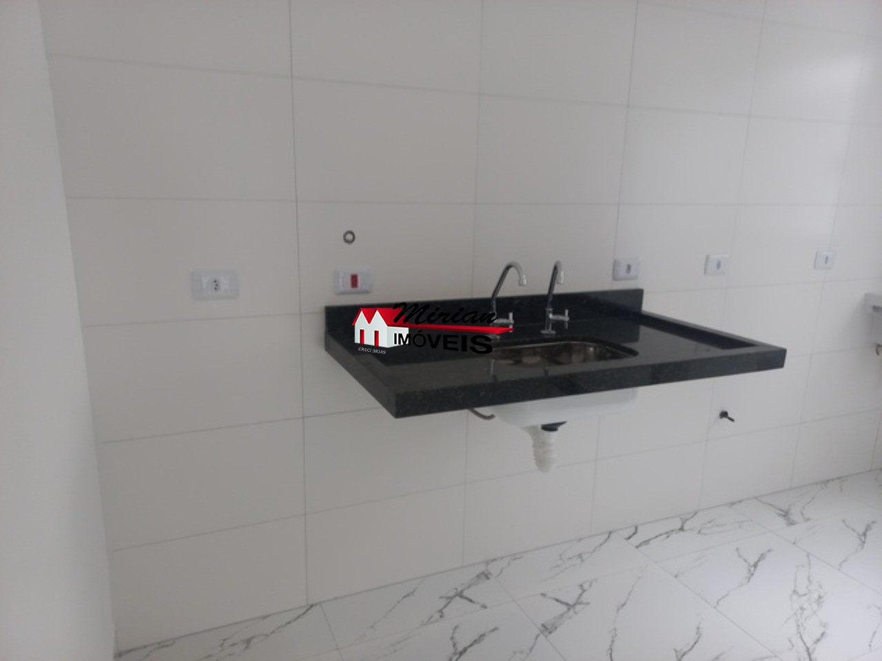 Apartamento à venda com 1 quarto, 37m² - Foto 17