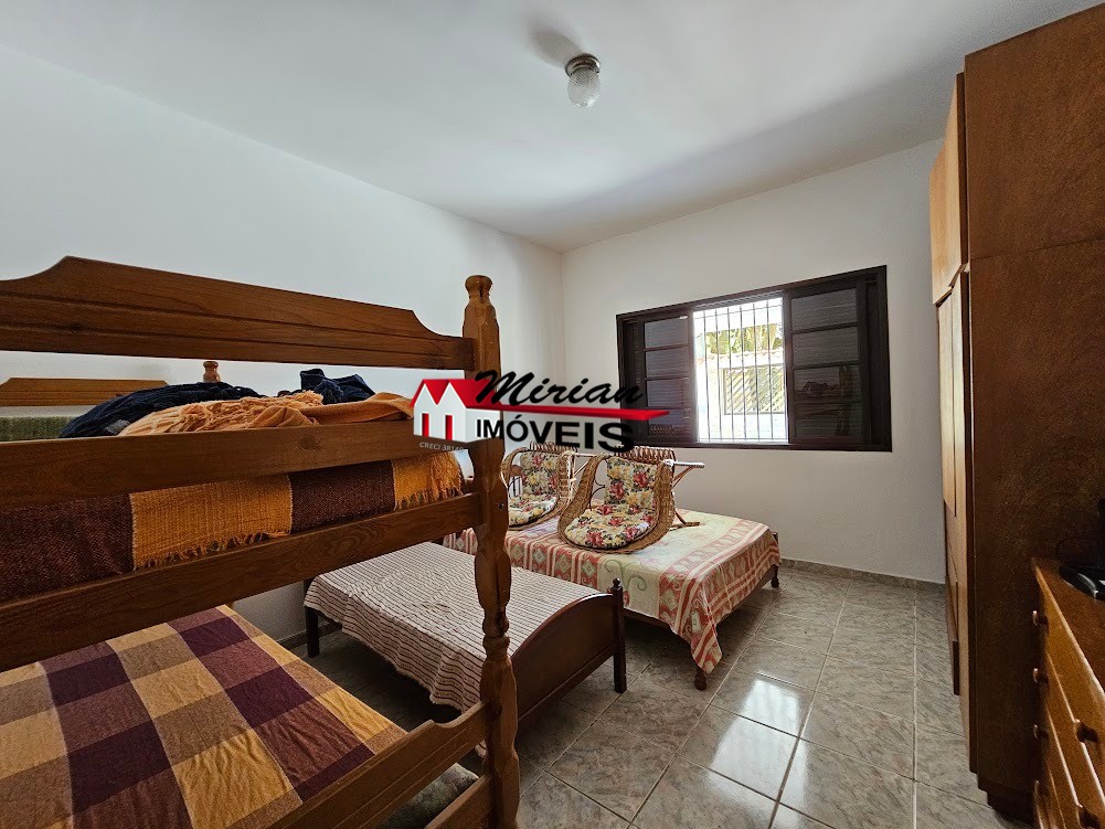 Casa à venda com 3 quartos, 275m² - Foto 13