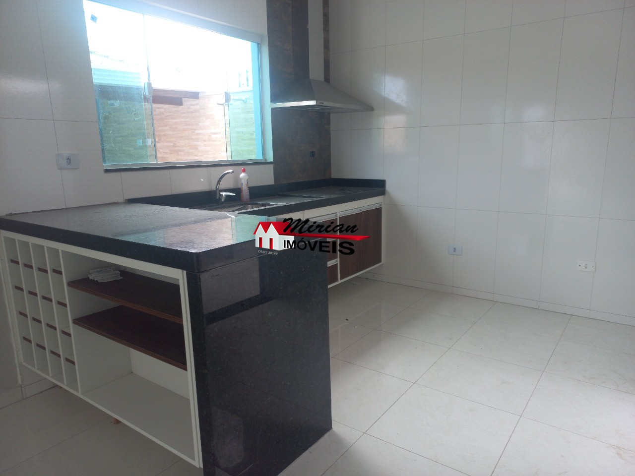 Casa à venda com 2 quartos, 82m² - Foto 10