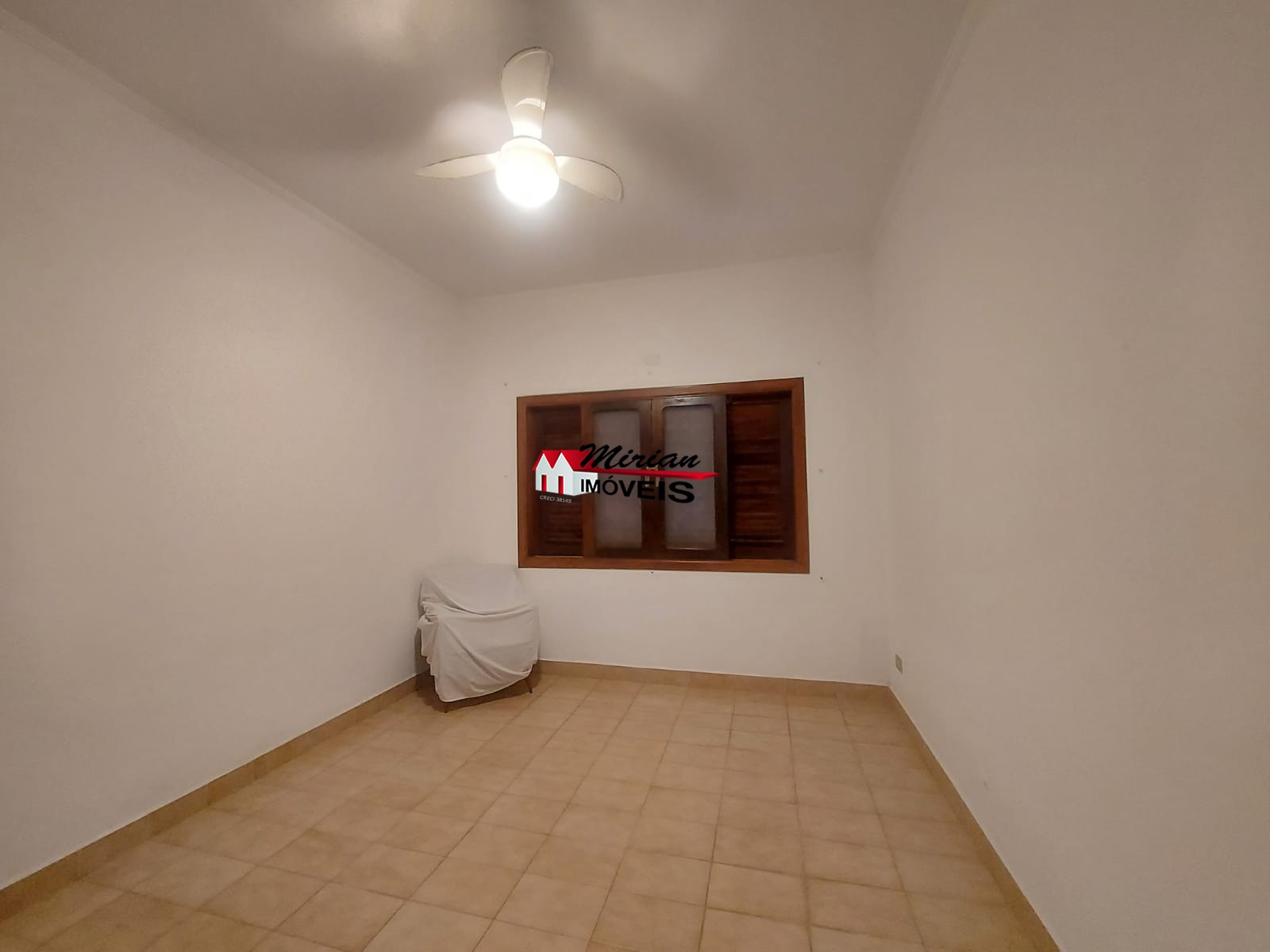 Casa à venda com 3 quartos, 151m² - Foto 18