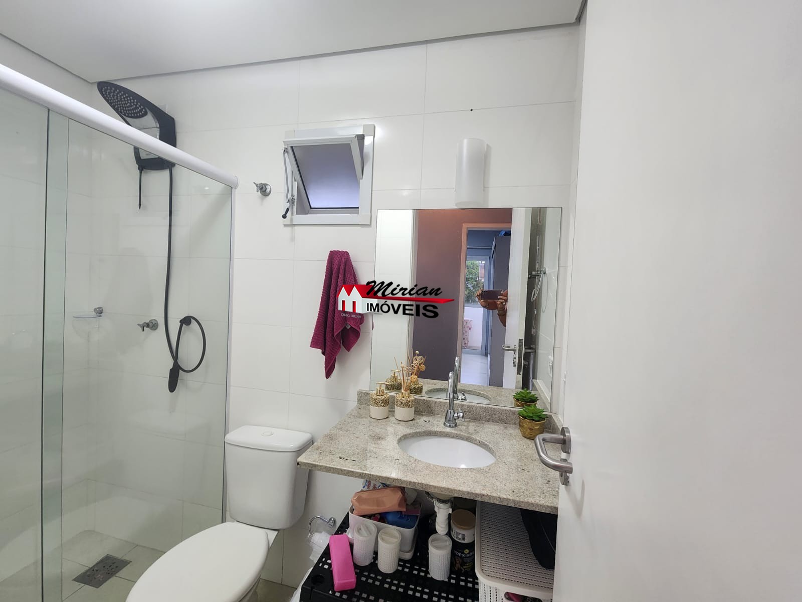 Apartamento à venda com 2 quartos, 70m² - Foto 22